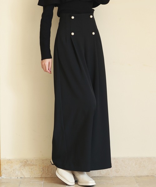 DRESS PLUS(ドレスプラス)の「パール飾りハイウエストワイドパンツ(その他パンツ・レディース・ブラック/ブラウン/グレー・M/L/S)」の5枚目の写真
