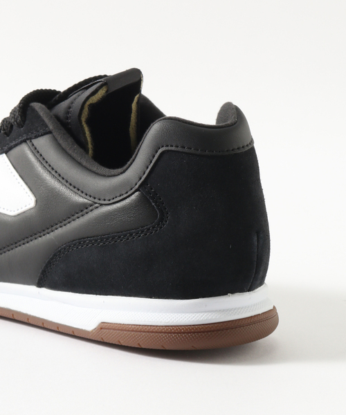 NEW BALANCE（ニューバランス）の「New Balance(ニューバランス)  URC42LB（スニーカー・メンズ・ブラック・28.5cm/28cm/27cm/26.5cm/29cm/27.5cm/26cm/25.5cm）」の2枚目の写真