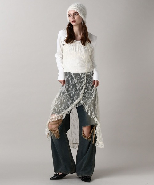 FOREVER 21(フォーエバー トゥエンティーワン)の「【2024FW】レースシャーリングキャミワンピース(ワンピース・レディース・ブラック/ナチュラル・FREE)」の10枚目の写真