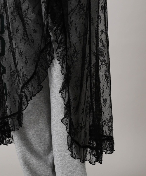 FOREVER 21(フォーエバー トゥエンティーワン)の「【2024FW】レースシャーリングキャミワンピース(ワンピース・レディース・ブラック/ナチュラル・FREE)」の18枚目の写真