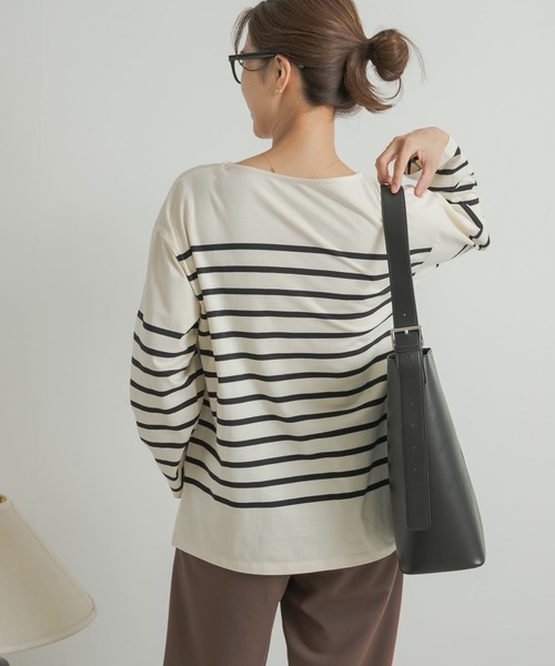 URBAN RESEARCH DOORS(アーバンリサーチドアーズ)の「パネルボーダーロングTシャツ(Tシャツ/カットソー・レディース・ネイビー/アイボリー/オフホワイト・MEDIUM)」の20枚目の写真