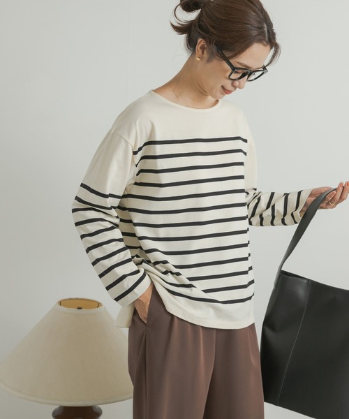 URBAN RESEARCH DOORS(アーバンリサーチドアーズ)の「パネルボーダーロングTシャツ(Tシャツ/カットソー・レディース・ネイビー/アイボリー/オフホワイト・MEDIUM)」の22枚目の写真