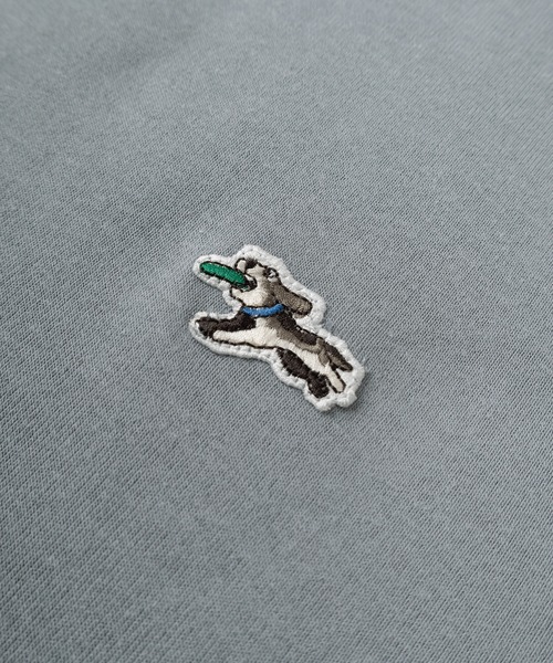 DISCUS ATHLETIC（ディスカス　アスレチック）の「【DISCUS/ディスカス】FLYING DISC DOG キャラクターイラスト ワンポイント刺繍＆ピスネームタグデザイン  クルーネックスウェット/裏起毛（スウェット・メンズ・オレンジ/オートミール/スミクロ/ブラック/サックスブルー・M/L/XL）」の11枚目の写真