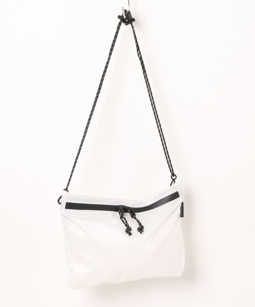 Gramicci（グラミチ）の「/ GRAMICCI /MICRO RIPSTOP SACOCHE（ショルダーバッグ・レディース・オリーブ/ダークネイビー/ダークベージュ/アイボリー・FREE）」の3枚目の写真