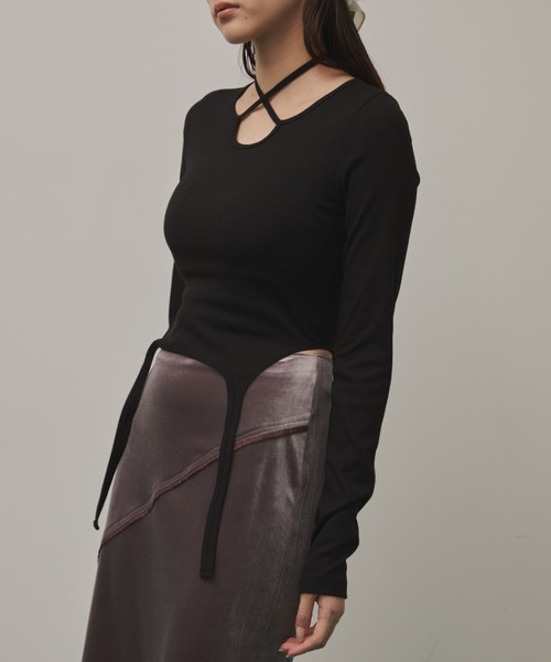 Solace(ソレイス)の「クロスデザインリブトップス(Tシャツ/カットソー・レディース・ブラック/グレー・FREE)」の10枚目の写真