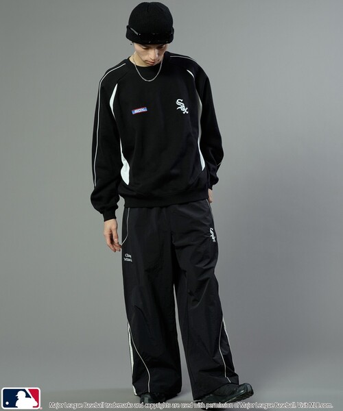 【セール】MLB/メジャーリーグベースボール 別注 MLB パイピングラグランスウェット/裏起毛【限定展開】（スウェット）｜MLB（メジャーリーグベースボール）