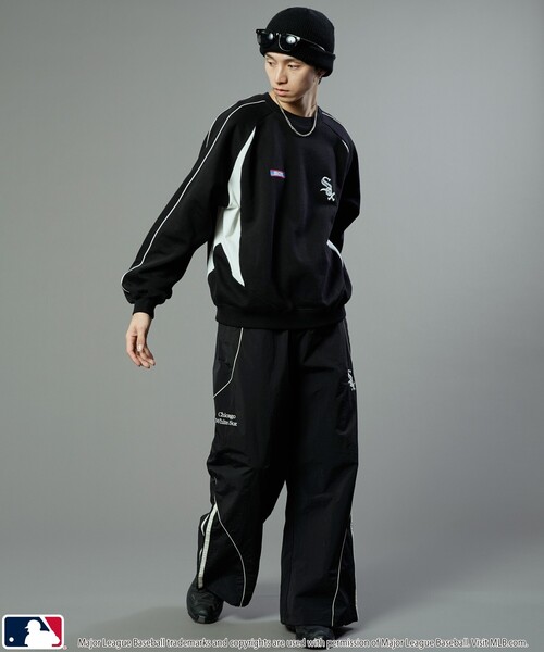 【セール】MLB/メジャーリーグベースボール 別注 MLB パイピングラグランスウェット/裏起毛【限定展開】（スウェット）｜MLB（メジャーリーグベースボール）