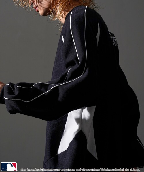 【セール】MLB/メジャーリーグベースボール 別注 MLB パイピングラグランスウェット/裏起毛【限定展開】（スウェット）｜MLB（メジャーリーグベースボール）