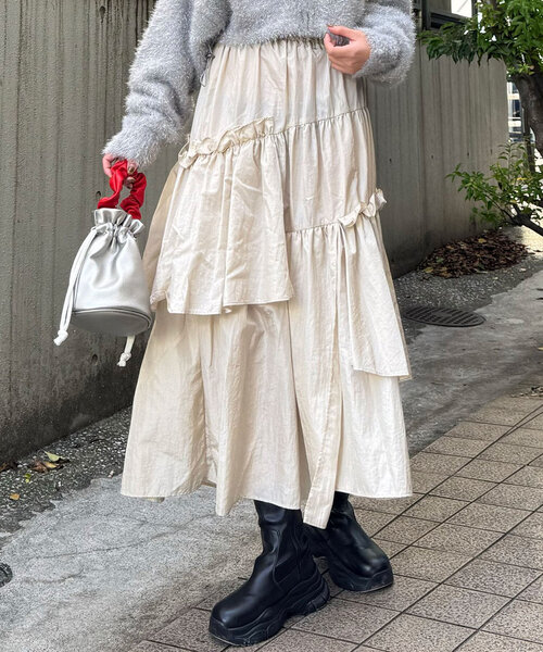 CIAOPANIC（チャオパニック）の「ナイロンランダムフリルスカート（スカート・レディース・ブラック/アイボリー/レッド・FREE）」の2枚目の写真