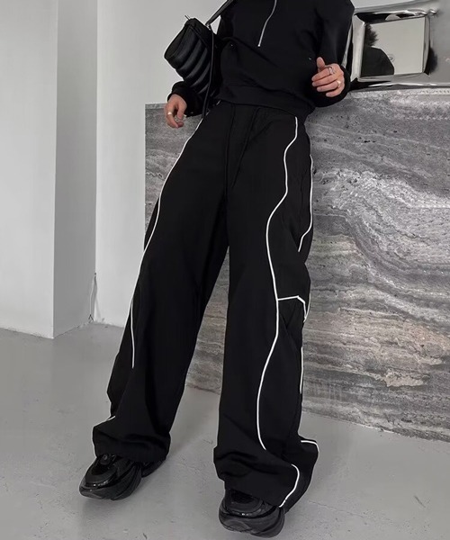 NOWLE（ノウル）の「【NOWLE】スポーツミックス サイドライン イージー パンツ（その他パンツ・メンズ・ブラック・X-LARGE/LARGE/MEDIUM）」の3枚目の写真