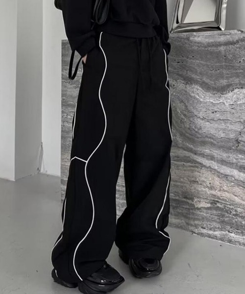 NOWLE（ノウル）の「【NOWLE】スポーツミックス サイドライン イージー パンツ（その他パンツ・メンズ・ブラック・X-LARGE/LARGE/MEDIUM）」の6枚目の写真