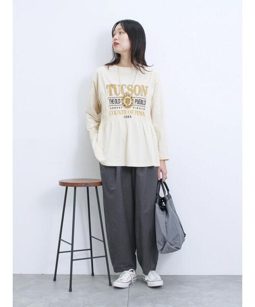 Samansa Mos2 blue(サマンサモスモスブルー)の「ロゴプリントシャーリングロンT(Tシャツ/カットソー・レディース・ブラック/ライトベージュ/ブルー・F)」の12枚目の写真