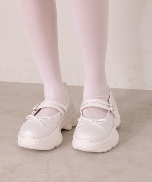 OLIVE des OLIVE（オリーブデオリーブ）の「スニーカーソールバレーシューズ（スニーカー・レディース・ピンク/ホワイト・LARGE/MEDIUM/SMALL）」の17枚目の写真