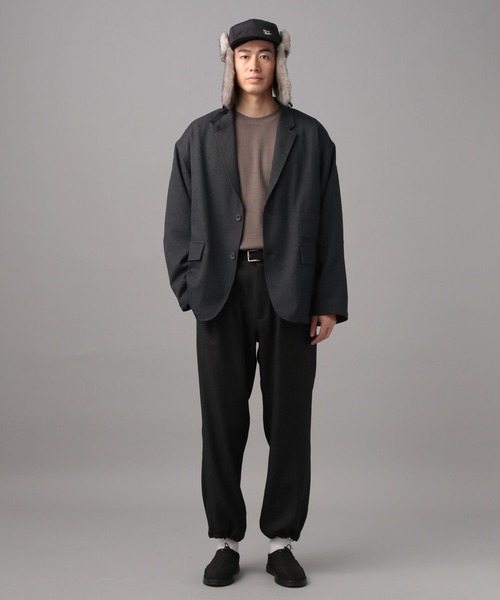 BAYFLOW（ベイフロー）の「[セットアップ可]DOORSTYLE ジャケット【イージーケア】（テーラードジャケット・メンズ・ライトグレー/チャコール・LARGE/MEDIUM）」の8枚目の写真