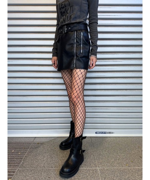 EGOIST（エゴイスト）の「ベルト付フェイクレザータイトミニスカート（スカート・レディース・ブラック・S/M）」の10枚目の写真