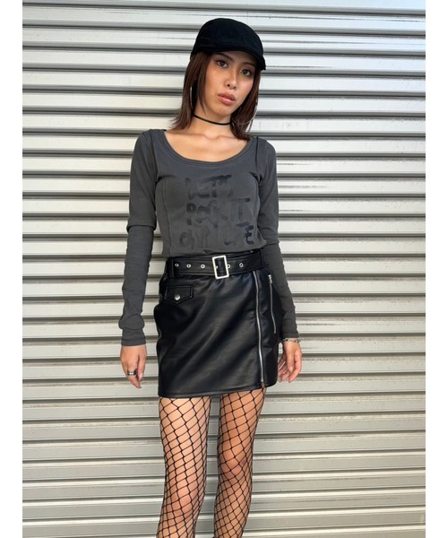 EGOIST（エゴイスト）の「ベルト付フェイクレザータイトミニスカート（スカート・レディース・ブラック・S/M）」の12枚目の写真