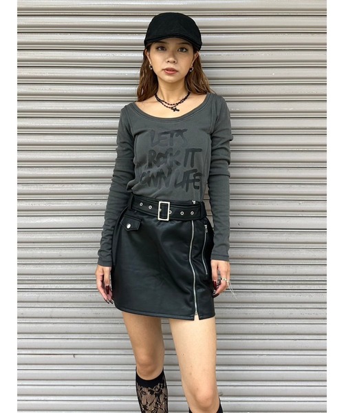 EGOIST（エゴイスト）の「ベルト付フェイクレザータイトミニスカート（スカート・レディース・ブラック・S/M）」の19枚目の写真