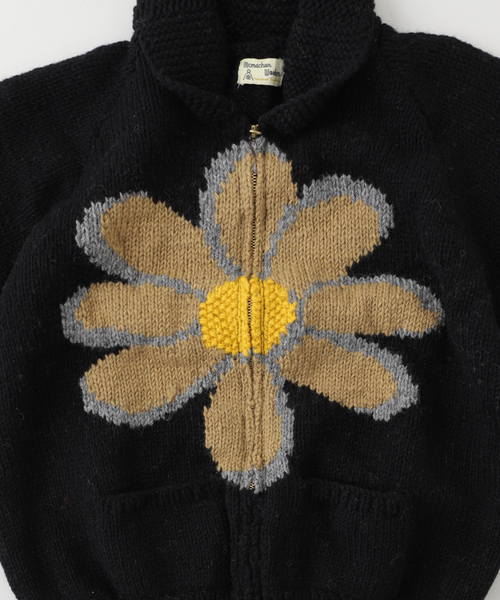 MacMahon Knitting Mills(マクマホン ニッティング ミルズ)の「【MacMahon Knitting Mills 】 +【Niche.】 Cowichan-Flowers(ニット/セーター・メンズ・ブラック・FREE)」の6枚目の写真