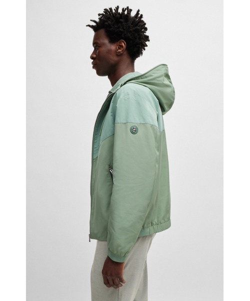 BOSS ボス　ジャケット　アウター Amazon | レア SUNTORY BOSS ボス 胸ロゴ 刺繍 中綿 ジャンパー