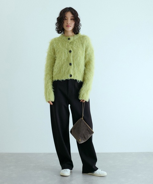 ADAM ET ROPE'（アダムエロペ）の「【サステナブル】ロゴモチーフミニポーチ（ポーチ・レディース・ダークブラウン/イエロー/ベージュ/ライトグレー/ピンク・FREE）」の9枚目の写真