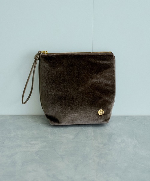 ADAM ET ROPE'（アダムエロペ）の「【サステナブル】ロゴモチーフミニポーチ（ポーチ・レディース・ダークブラウン/イエロー/ベージュ/ライトグレー/ピンク・FREE）」の11枚目の写真