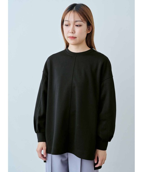 IEDIT（イディット）の「ＩＥＤＩＴ　肩ファスナーデザインで着映える　長め丈ダンボールプルオーバー（その他トップス・レディース・グレイッシュベージュ/チャコールグレー/ブラック・LL/3L/M/L/S）」の2枚目の写真