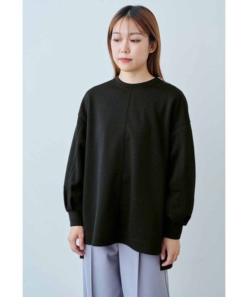 IEDIT（イディット）の「ＩＥＤＩＴ　肩ファスナーデザインで着映える　長め丈ダンボールプルオーバー（その他トップス・レディース・グレイッシュベージュ/チャコールグレー/ブラック・LL/3L/M/L/S）」の4枚目の写真
