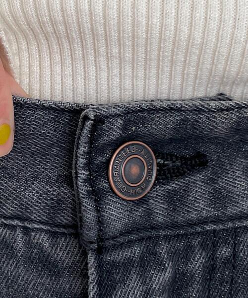 WEGO（ウィゴー）の「WEGO/【25年春夏新作】スプレーペイントストレートデニムパンツ（デニムパンツ・レディース・ブラック系その他/ライトインディゴブルー・MEDIUM/SMALL）」の22枚目の写真
