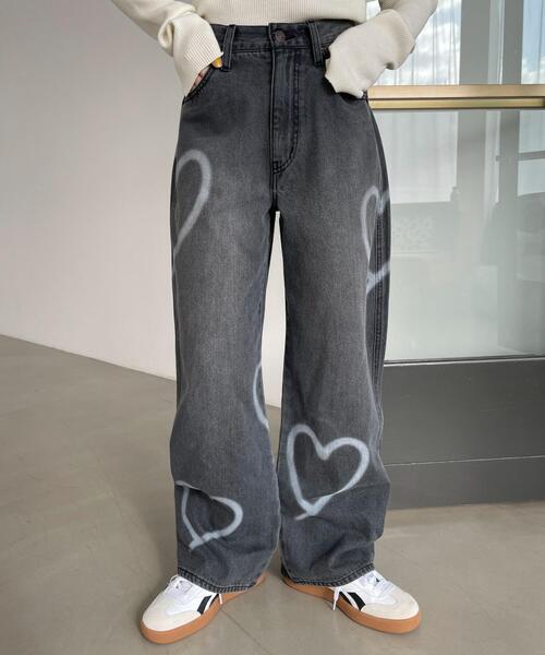 WEGO（ウィゴー）の「WEGO/【25年春夏新作】スプレーペイントストレートデニムパンツ（デニムパンツ・レディース・ブラック系その他/ライトインディゴブルー・MEDIUM/SMALL）」の21枚目の写真