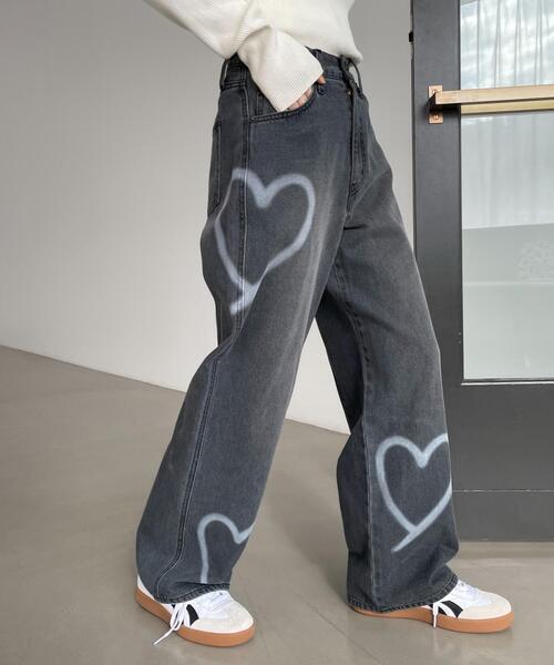 WEGO（ウィゴー）の「WEGO/【25年春夏新作】スプレーペイントストレートデニムパンツ（デニムパンツ・レディース・ブラック系その他/ライトインディゴブルー・MEDIUM/SMALL）」の11枚目の写真