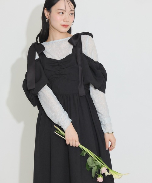 earth music&ecology（アースミュージックアンドエコロジー）の「リボンショルダーオフショルワンピース（ワンピース・レディース・ライトベージュ/ブラック/グレイッシュブルー・FREE）」の17枚目の写真