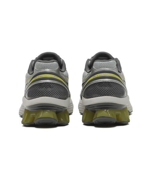 ASICS(アシックス)の「ASICS(アシックス) GEL-KINETIC FLUENT 1203A591.020(スニーカー・メンズ・ライトグレー・26cm/26.5cm/27cm/27.5cm/28cm/28.5cm/29cm)」の4枚目の写真