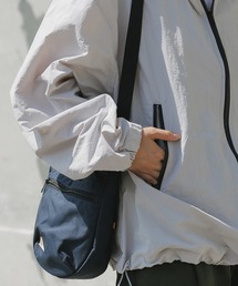 KELTY | KELTY/ケルティ MINI CURVE SHOULDER ロゴライン ショルダーバック サイズ調節可能 ワンポイント 2026年春夏(ショルダーバッグ)