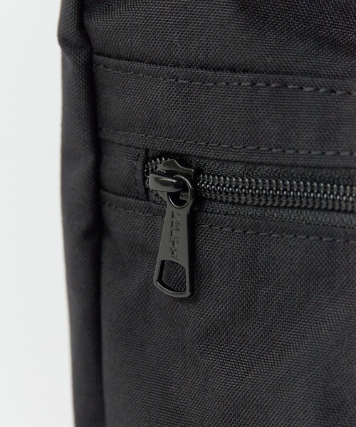 KELTY（ケルティ）の「KELTY/ケルティ MINI CURVE SHOULDER ロゴライン ショルダーバック サイズ調節可能 ワンポイント 2026年春夏（ショルダーバッグ・メンズ・タン/ブルー/グレー/ネイビー/ホワイト/ブラック/モカ/セージグリーン/ブラック系その他/グレー系その他/ブラウン系その他/ゴールド系その他/マスタード/オリーブ・FREE）」の21枚目の写真