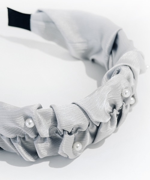 Casselini（キャセリーニ）の「Casselini(キャセリーニ)ギャザーカチューシャ（カチューシャ・レディース・シルバー・FREE）」の3枚目の写真