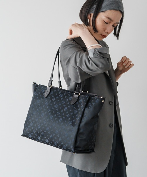 russet（ラシット）の「［15インチPC収納可能］お仕事トートバッグ(CE-1517)（トートバッグ・レディース・ブラック/ブラック×ブルー・FREE）」の18枚目の写真