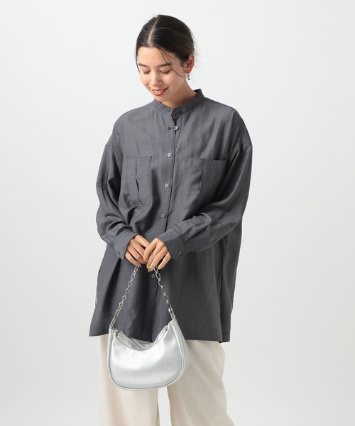 BAYFLOW（ベイフロー）の「[サイドスリット入り]シアーロングシャツ（シャツ/ブラウス・レディース・グレイッシュベージュ/ライトイエロー/チャコール・FREE）」の2枚目の写真