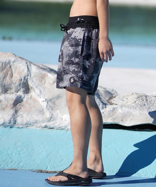 VOLCOM（ボルコム）の「VOLCOM/ボルコム 水陸両用/ユーティリティー/水着 ショーツ A2512506（水着・メンズ・ブラック/ホワイト・S/M/L/XL）」の11枚目の写真