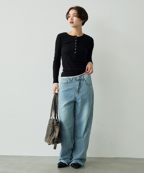 Clum（クルム）の「レイヤードボタントップス（Tシャツ/カットソー・レディース・グレー/ブラック・SMALL/MEDIUM）」の18枚目の写真