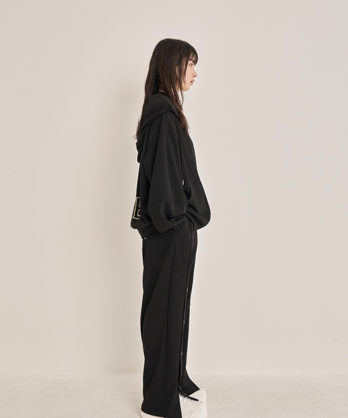 Nora Lily（ノラリリー）の「【Nora Lily】Emboss Side Slit Pants（スウェットパンツ・メンズ・ブラック/カーキ/ブラウン・FREE）」の9枚目の写真