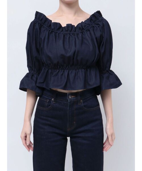 MERCURYDUO（マーキュリーデュオ）の「デニム2WAYオフショル五分袖シャーリングブラウス（シャツ/ブラウス・レディース・ライトブルー/インディゴブルー・FREE）」の18枚目の写真