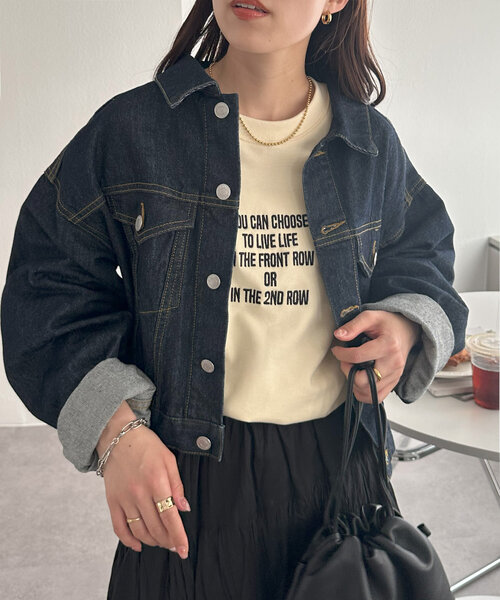 DISCOAT(ディスコート)の「【WEB限定】刺繍ロゴショートスウェット(スウェット・レディース・アイボリー/ネイビー/ホワイト/チャコールグレー・MEDIUM)」の20枚目の写真