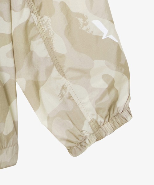 AIGLE（エーグル）の「UVカット 撥水パッカブルプリントナイロンジャケット フラワー柄 カモフラージュ柄（ナイロンジャケット・レディース・ホワイト/オフホワイト・38/36/40）」の12枚目の写真