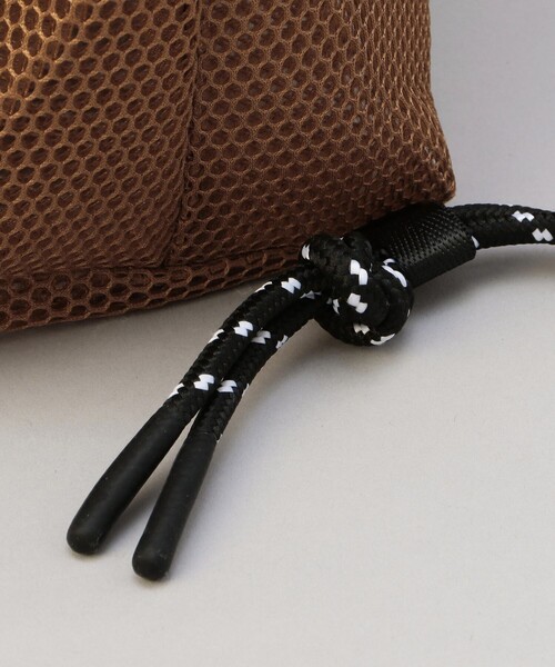 coen（コーエン）の「【C.mt】メッシュナップサック（バックパック/リュック・レディース・オフホワイト/ブラック/モカ・FREE）」の9枚目の写真