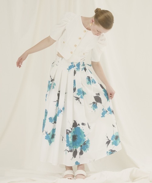 AND COUTURE(アンドクチュール)の「アートフラワーフレアスカート(スカート・レディース・オフホワイト/ブラック・SMALL/MEDIUM)」の3枚目の写真