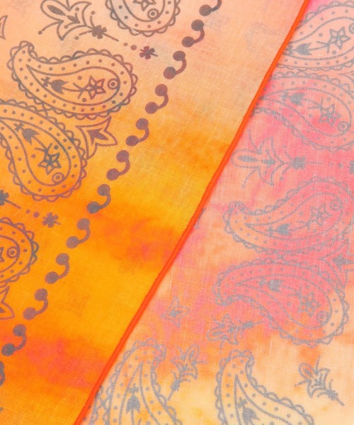 BAYFLOW（ベイフロー）の「BFカラーバンダナハンカチ50×50（バンダナ/スカーフ・レディース・ブルー/パープル/オレンジ/グリーン・0）」の10枚目の写真