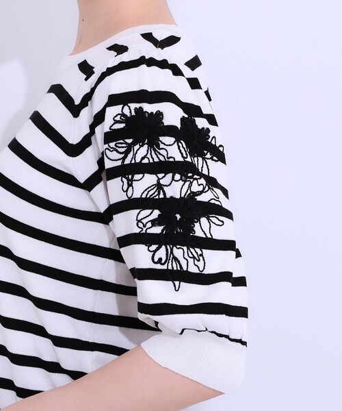 DRESKIP(ドレスキップ)の「◆【S-LL】お袖刺繍がアクセント ラウンドネックニット(ニット/セーター・レディース・ホワイト系5/イエロー系その他/パープル/ライトグレー・01/02/03/04)」の20枚目の写真