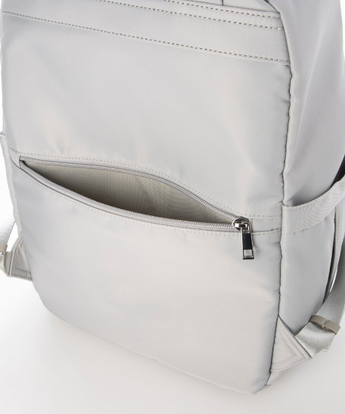 cache cache(カシュ カシュ)の「カシュカシュ cachecache / 10ポケット撥水リュックサック(バックパック/リュック・レディース・グレー/ベージュ系その他/ブラック・FREE)」の21枚目の写真