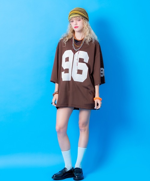 a.p.o.v.(エーピーオービー)の「a.p.o.v. ナンバリングプリントオーバーサイズメッシュゲームシャツ(Tシャツ/カットソー・メンズ・ブルー/ホワイト/ブラウン/ブラック・ONESIZE)」の16枚目の写真