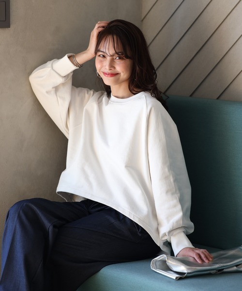 Ehre style(エーレスタイル)の「きれいめ見え!大人スエット着こなし6選(スウェット・レディース・ホワイト/ブラック/グレー・FREE)」の12枚目の写真